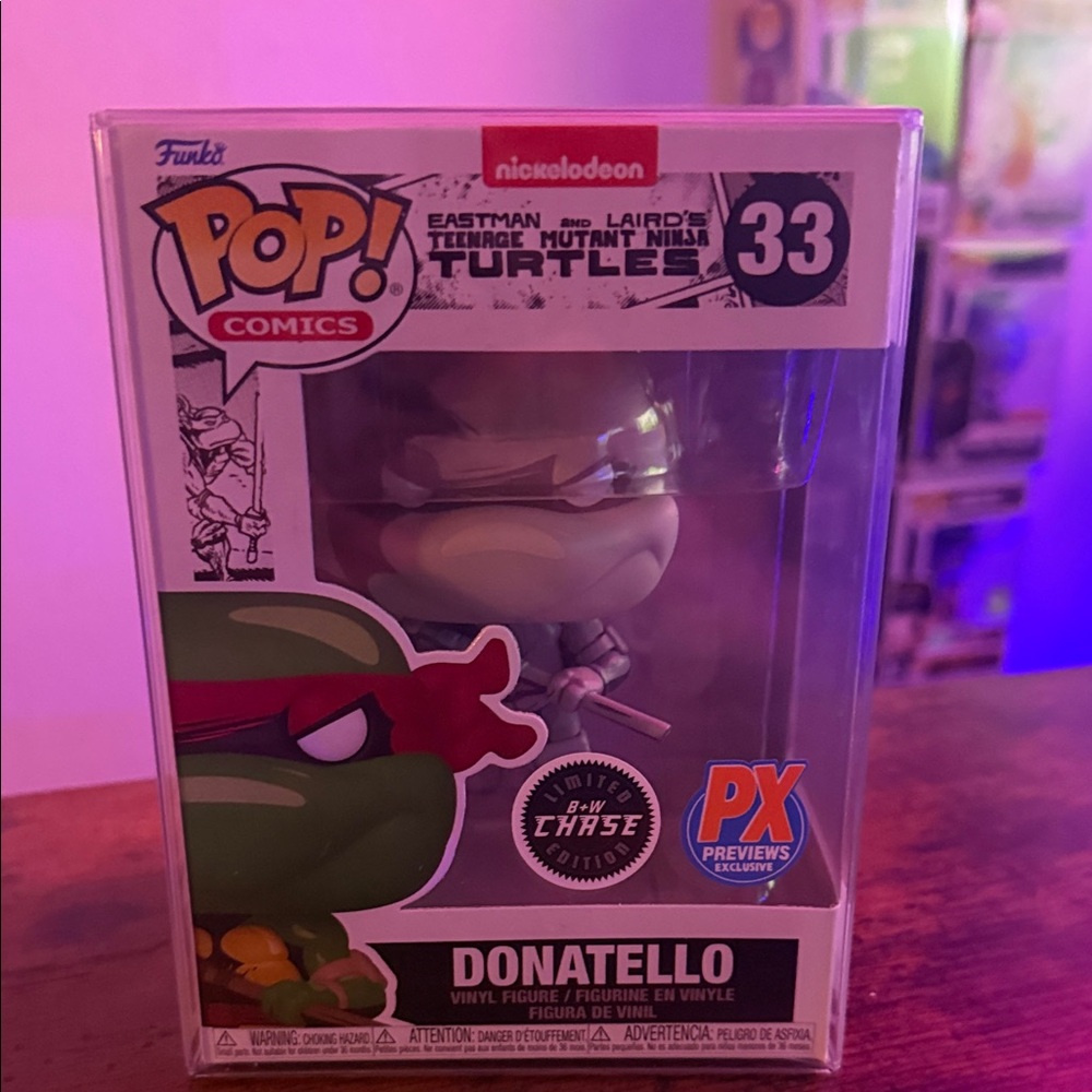 Funko Pop! Donatello Chase Figure - Green and Red